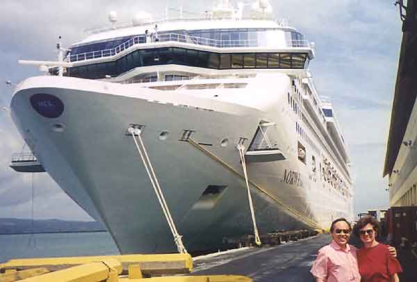 Lorrin and Nina Lee cruise on the Norwegian Star to Fanning Island from Haeaii.